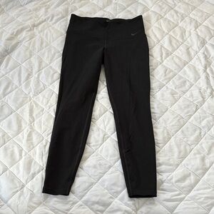 Women’s Black Nike Leggings